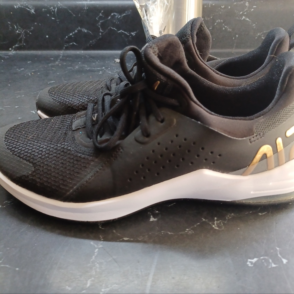 COPY - Nike Air 7.5